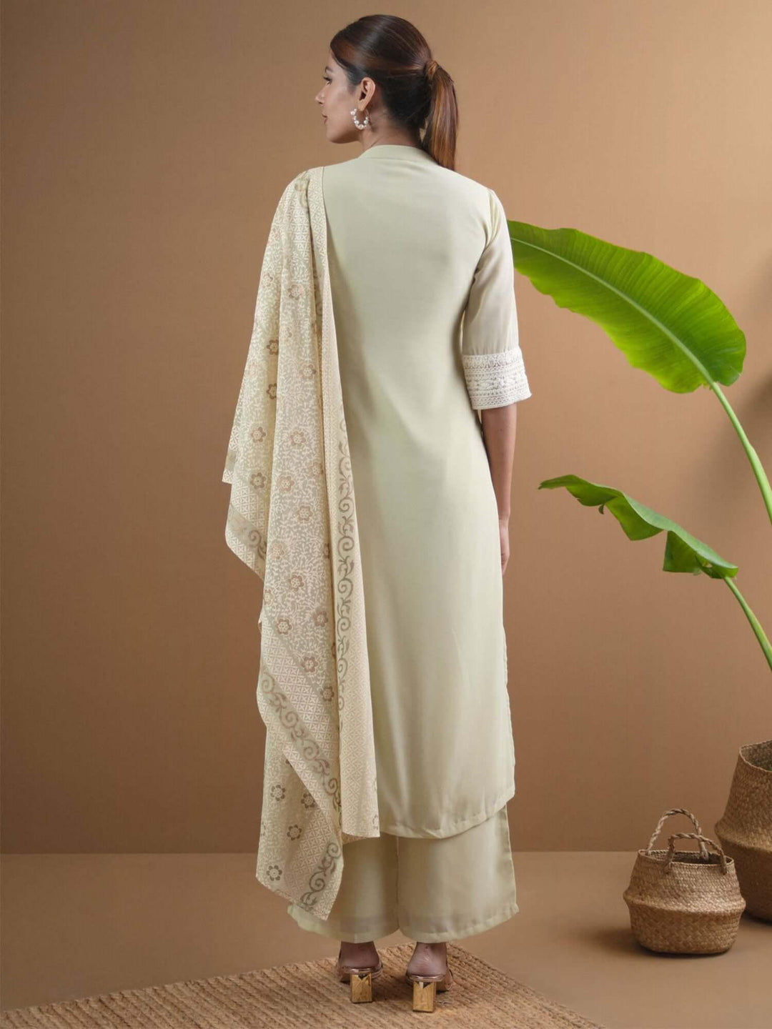  AMAIRA Green Embroidered Georgette Suit Set 